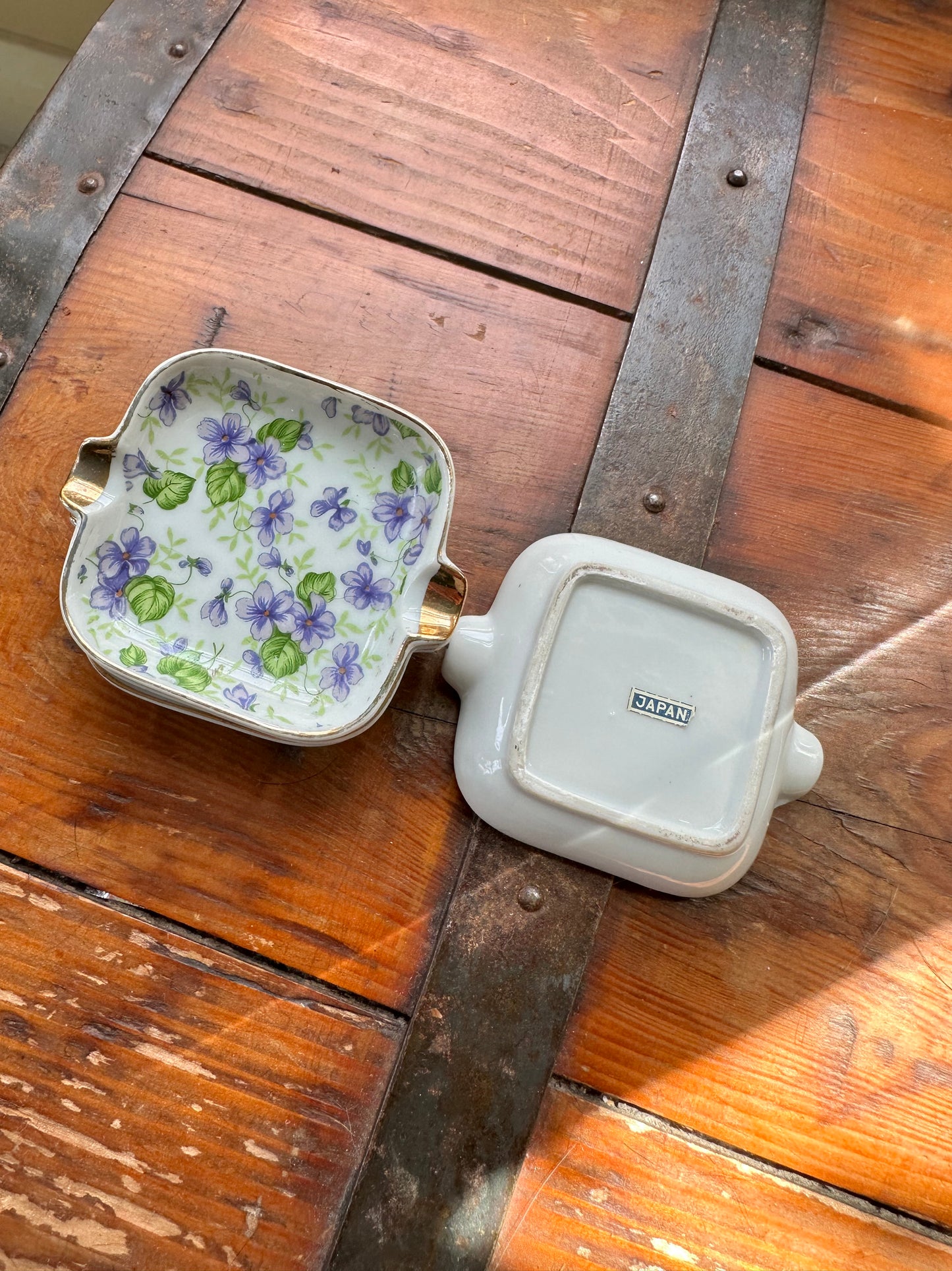 Lefton Chintz Individual Ashtrays (set of 4)