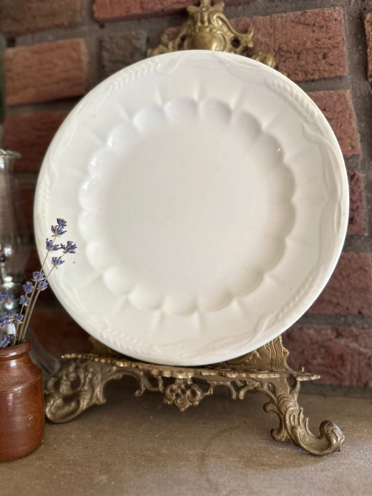 J.&G. Meakin Ironstone Plate (wheat)