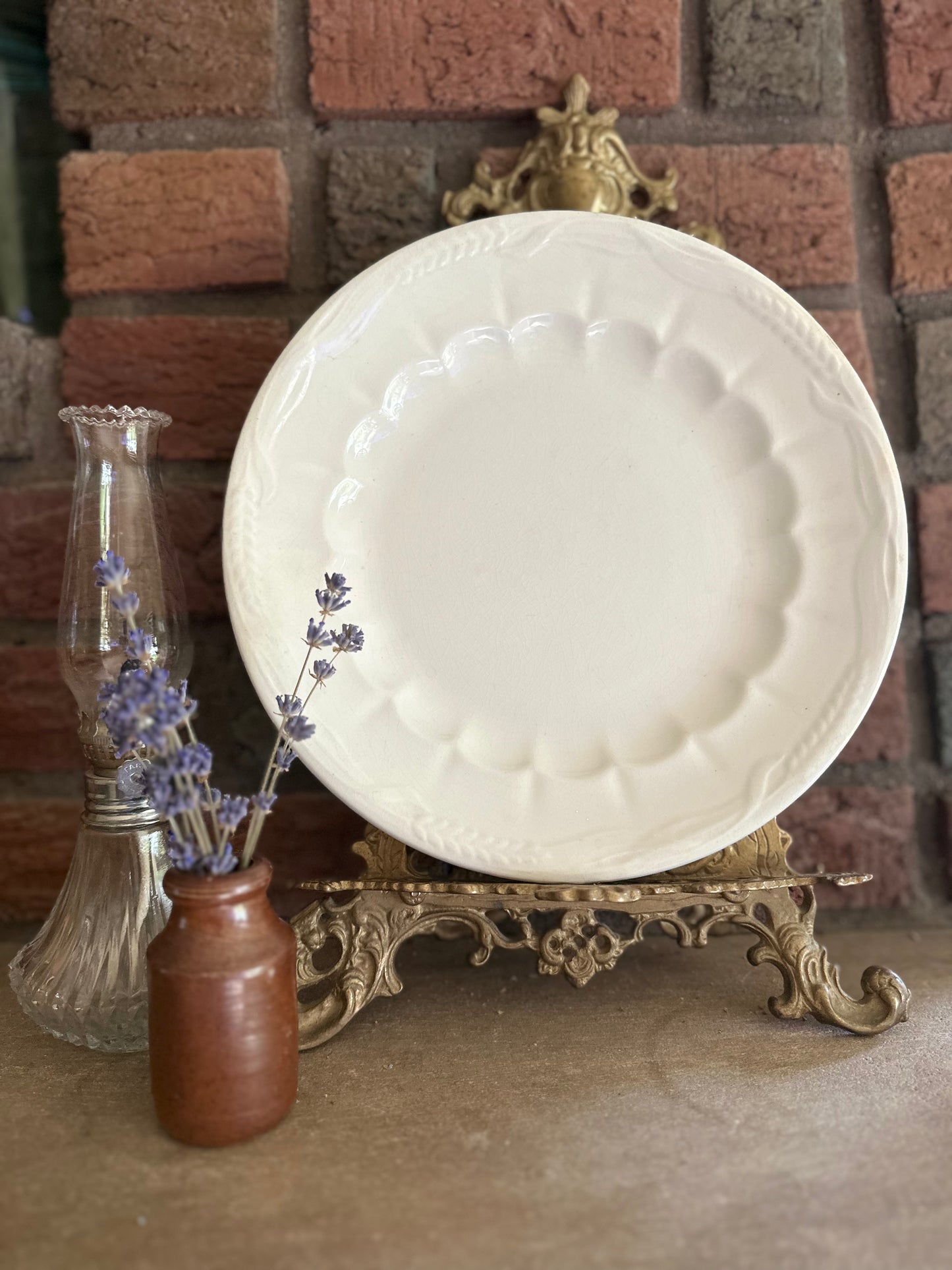 J.&G. Meakin Ironstone Plate (wheat)