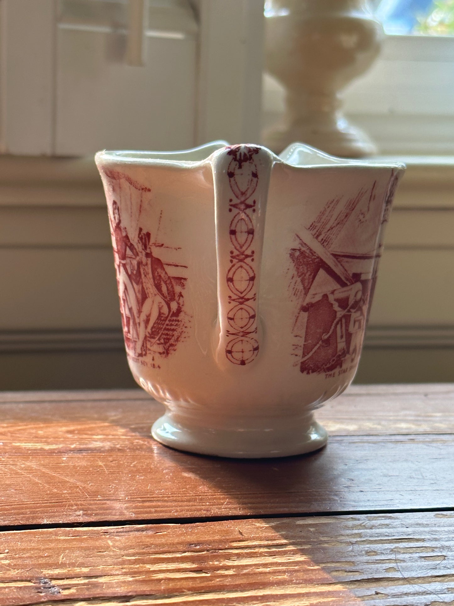 Homer Laughlin Historical America Creamer