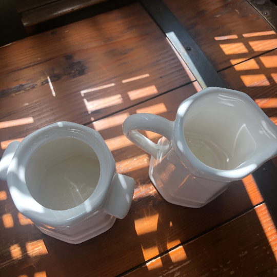 Vintage Pfaltzgraff Heritage Sugar Bowl and Creamer Set