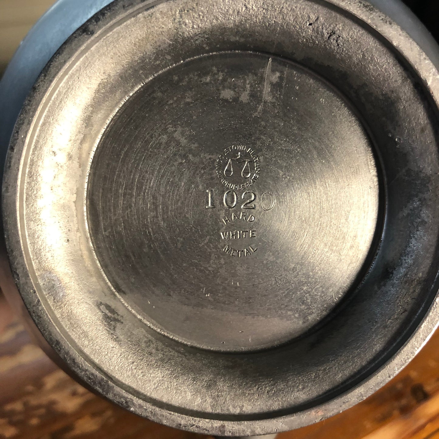 Vintage Middletown Plate Co Sugar Bowl & Creamer Set