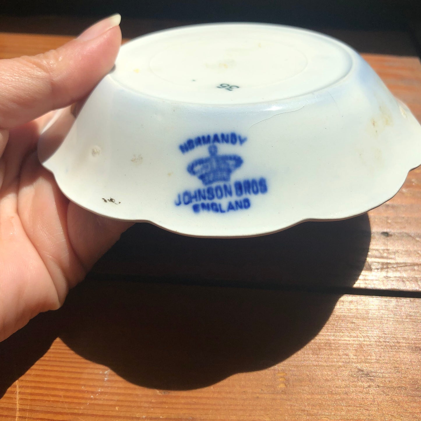 Johnson Bros Flow Blue Normandy Berry Bowls