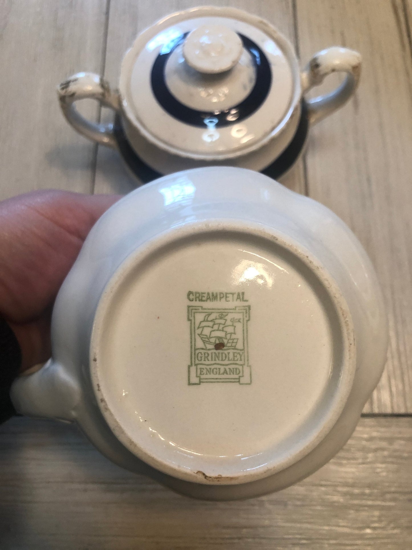 Vintage Grindley Creampetal Sugar Bowl and Creamer Set
