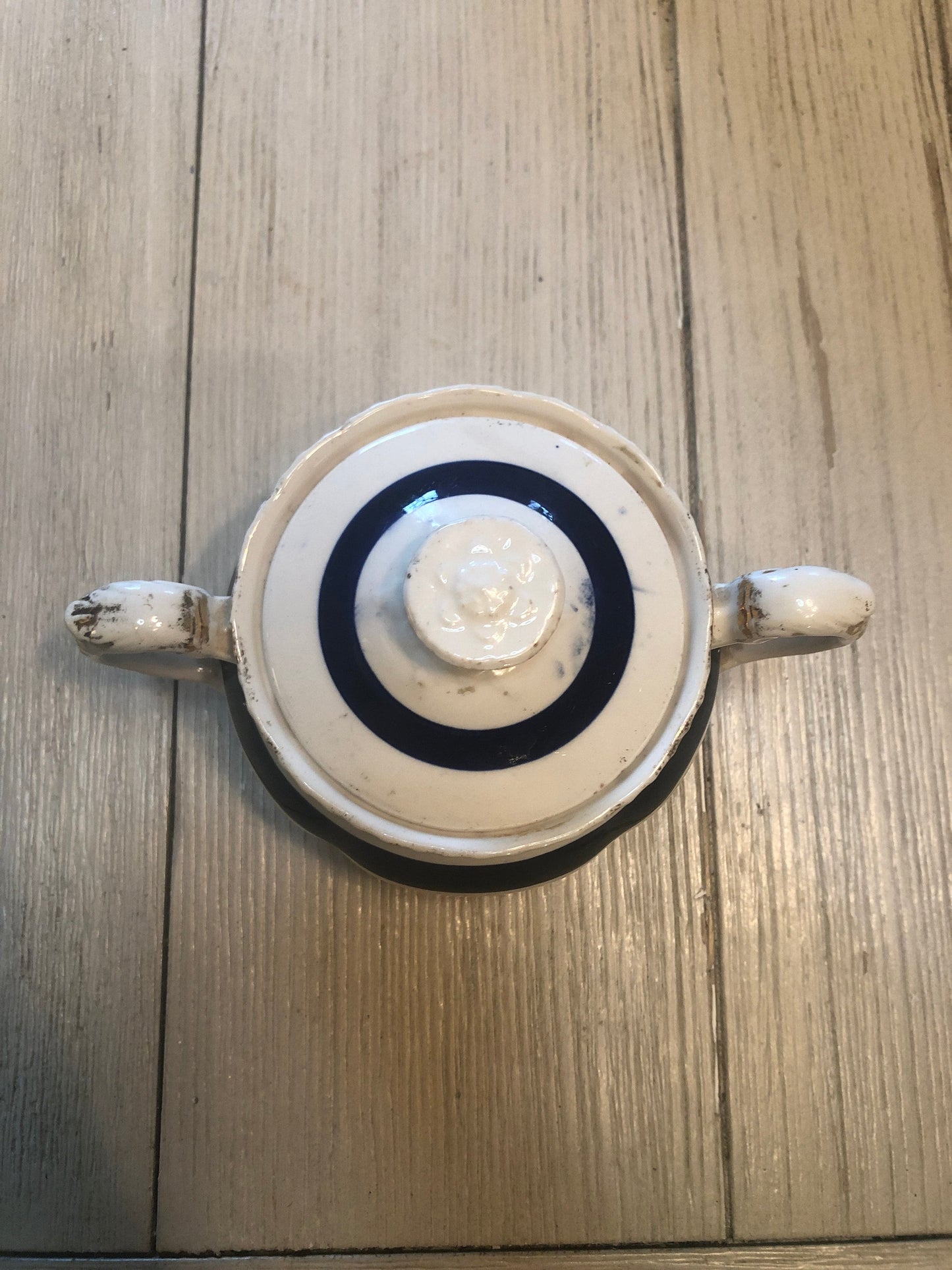 Vintage Grindley Creampetal Sugar Bowl and Creamer Set