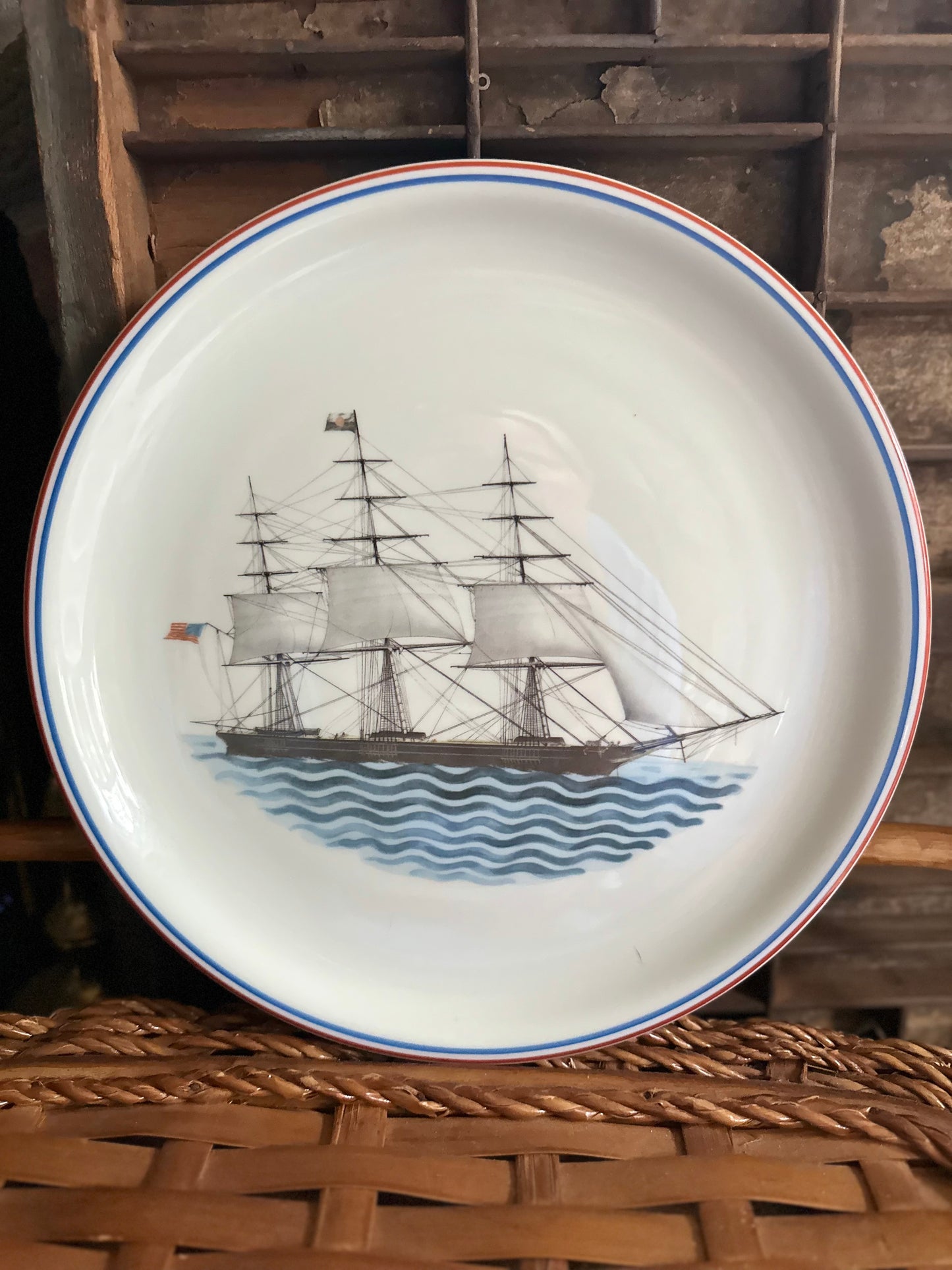 Mottahedeh “Our Maritime Heritage” Porcelain Dinner Plate