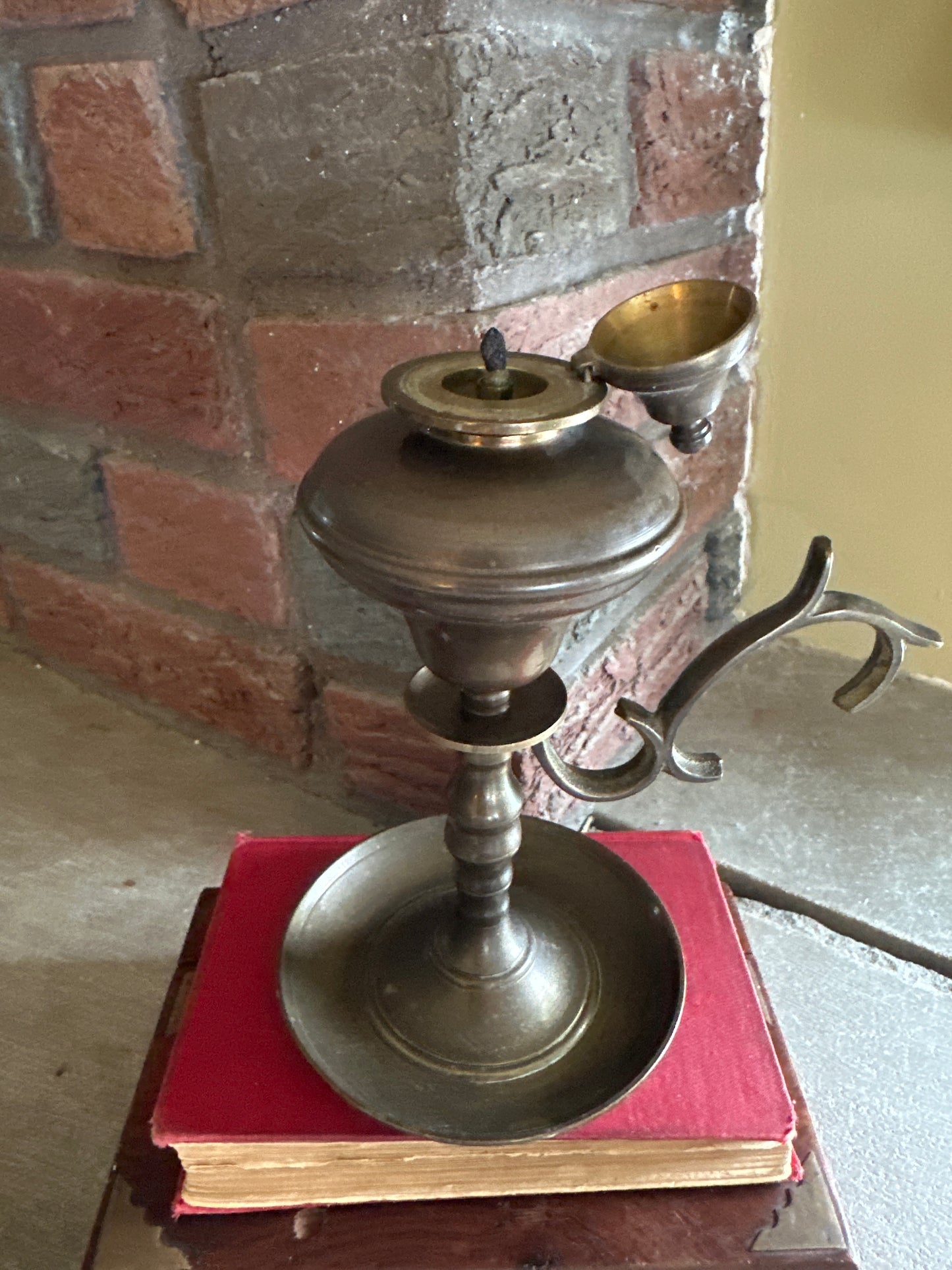 Vintage Whale Oil Brass Finger Lamp