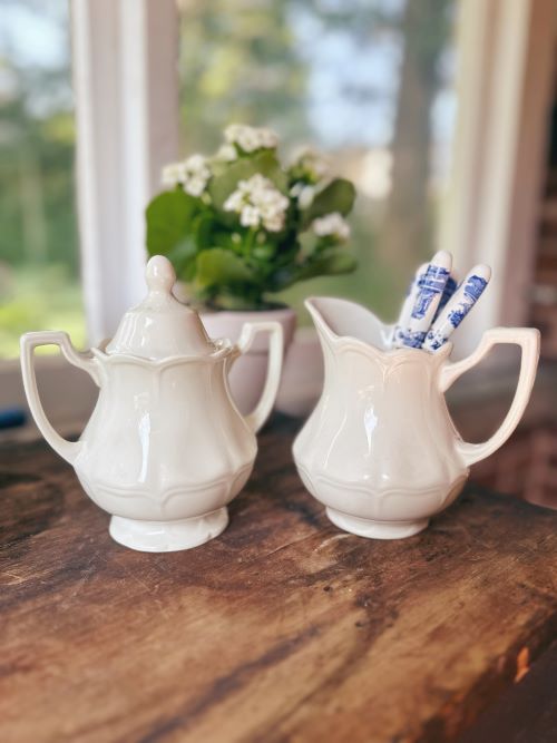 J&G Meakin Ironstone Sugar Bowl & Creamer Set
