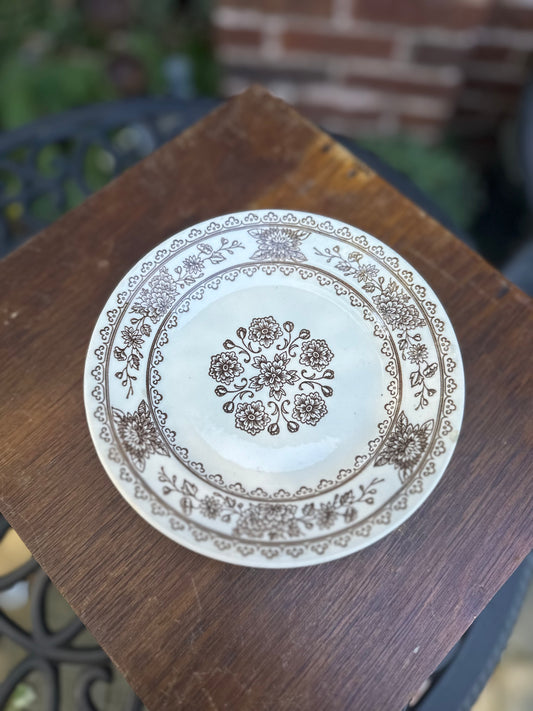 Royal China Jeanette Sussex Bread Plates (4)