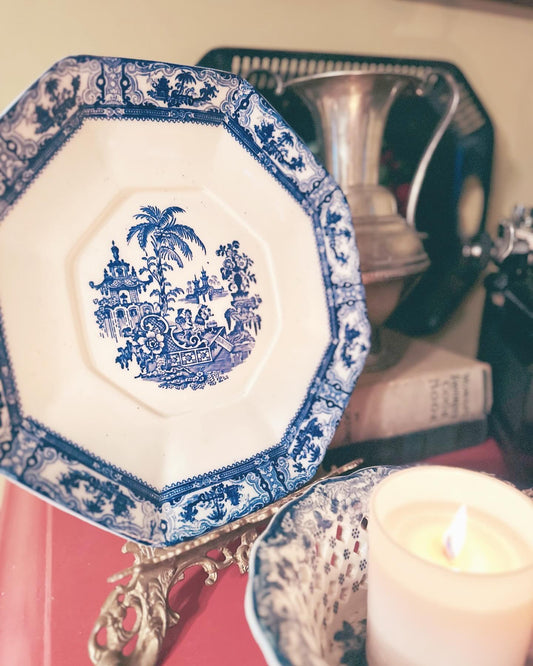 W.Adams Flow Blue Platter