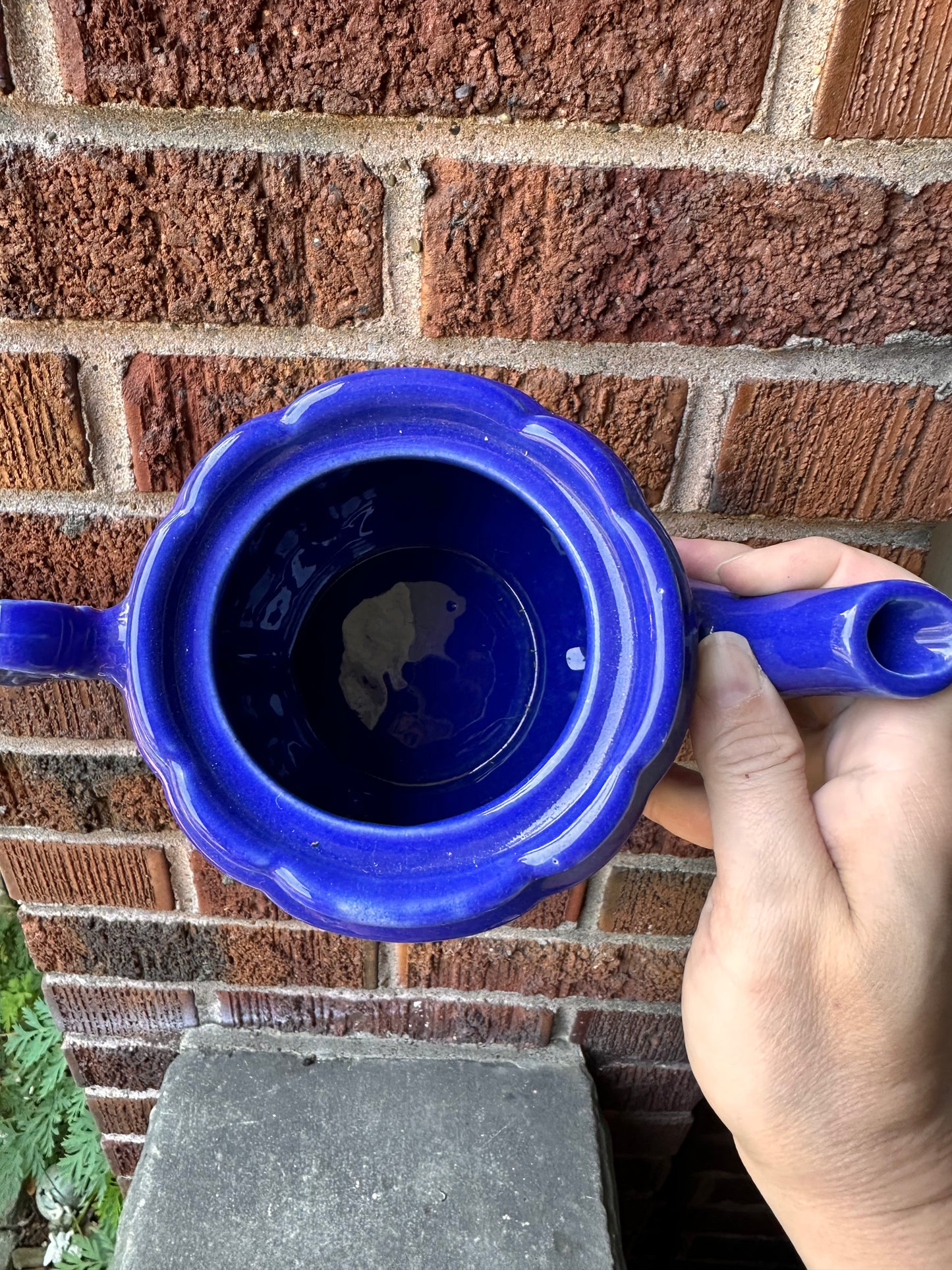Shawnee Rosette Tea Pot