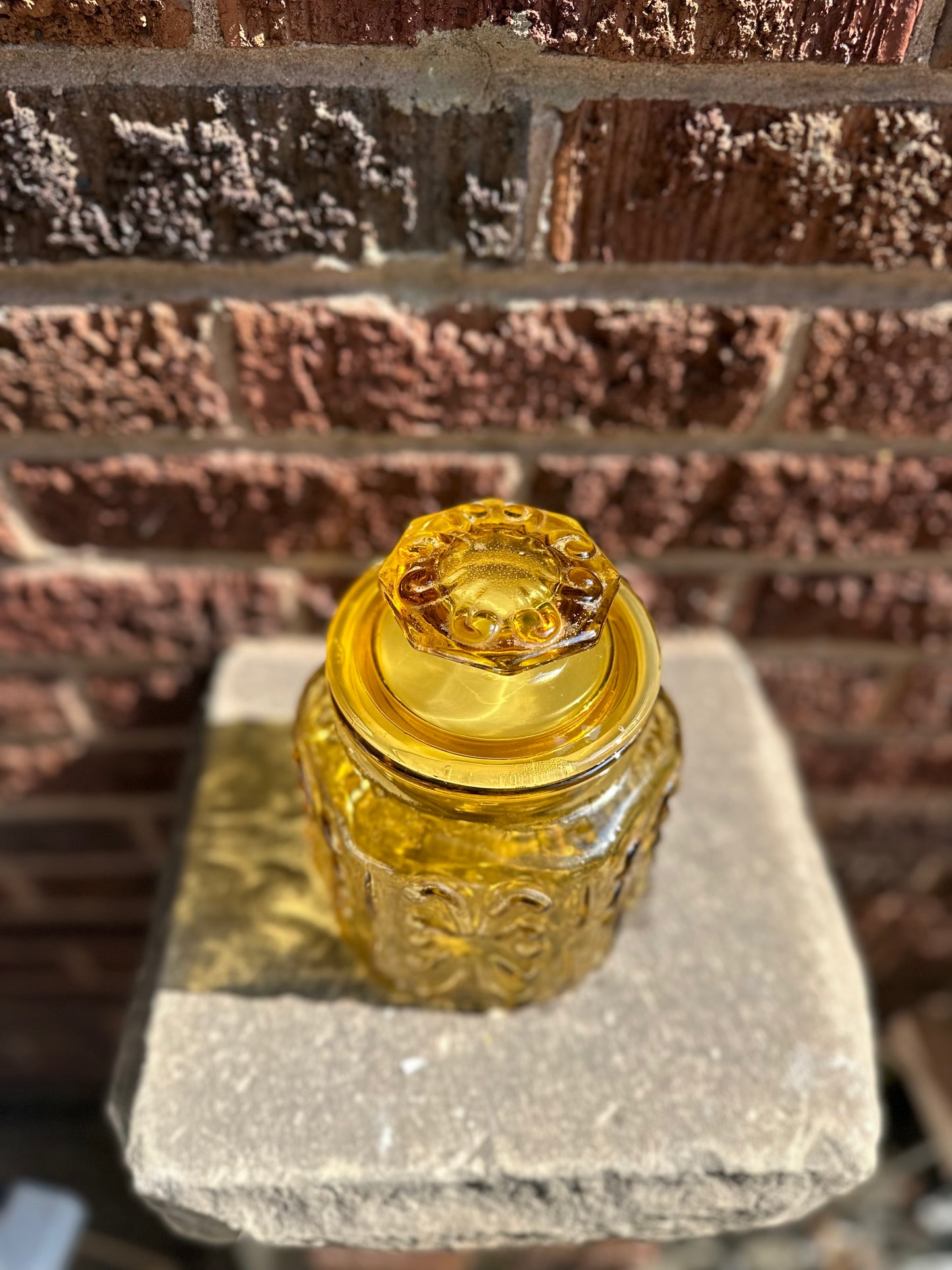 LE Smith Canister