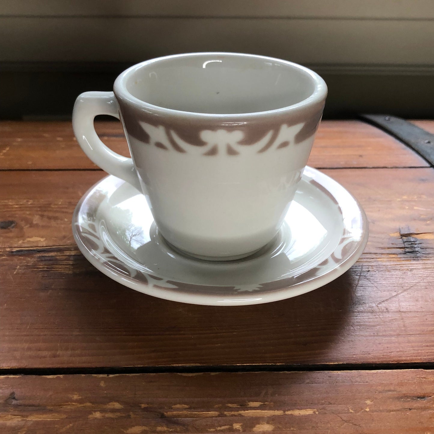 Vintage Syracuse China Cups & Saucers