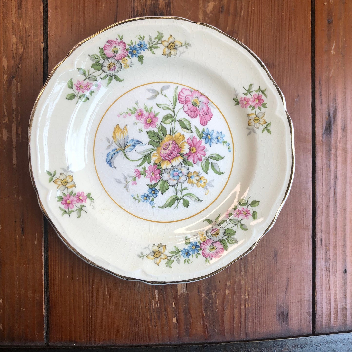 Edwin Knowles China Set of 18 pcs.